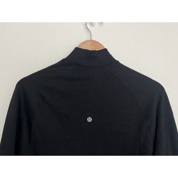 Lululemon Women's Engineered Warmth Pullover Mock Neck Black Size 8 Athleisure - Picture 10 of 10